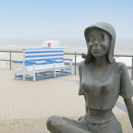 By The Sea Near Casino Ostend, Cleaning Included Daire Middelkerke